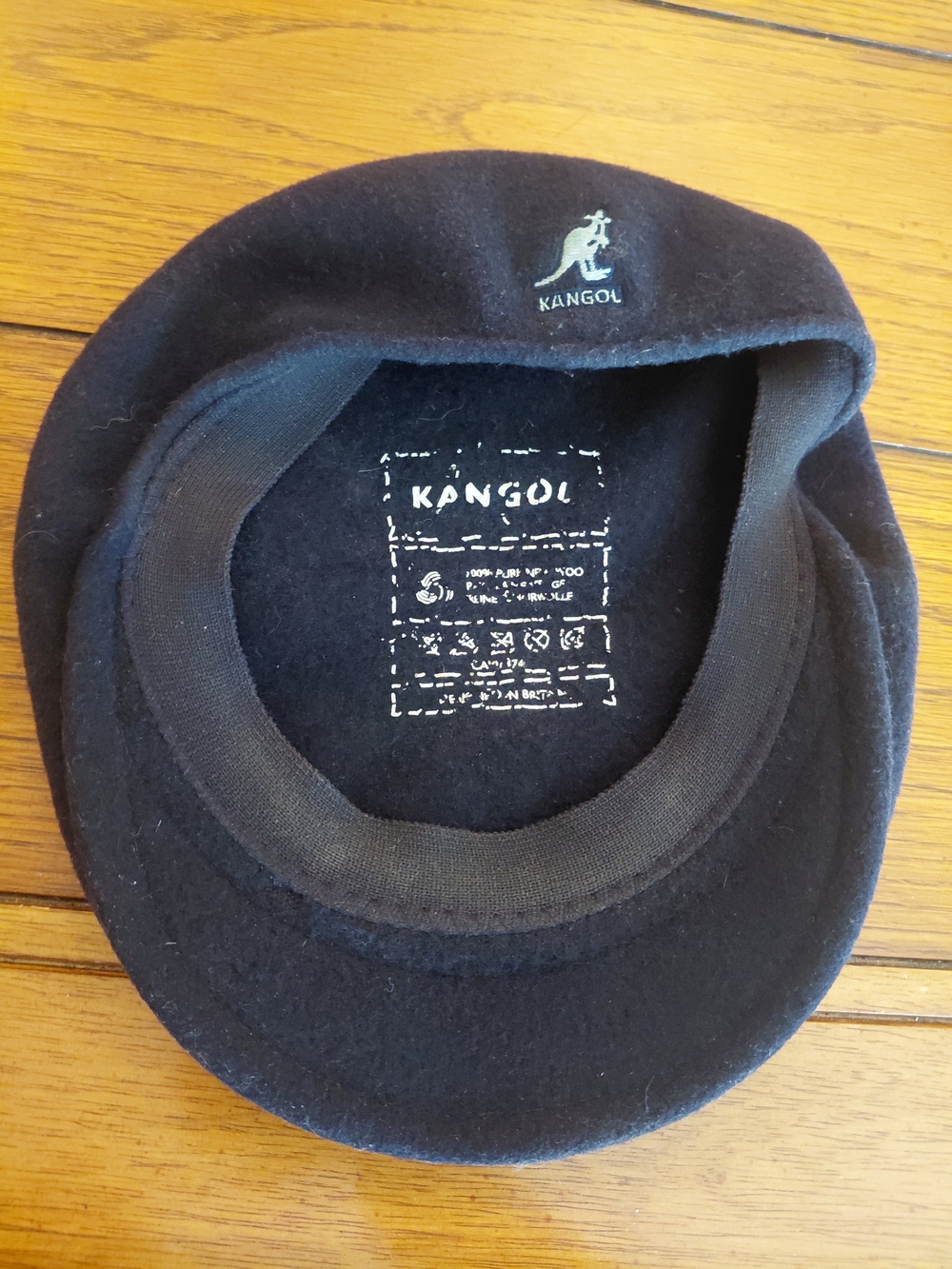 Kangol Men’s Black Wool Cap - Casual Beret Style